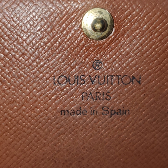 Louis Vuitton Porte Tresor Monogram Mat International Long  Authentic Louis Vuitton Monogram Tresor Wallet